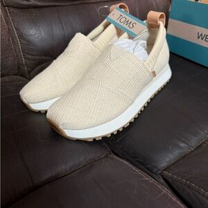 TOMS Women's Cream Textured Sneakers